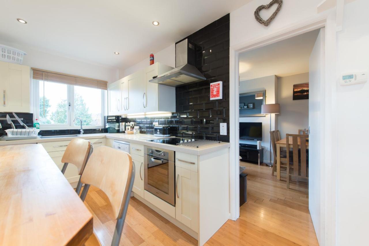 גלוסטר Chesterton Court Apartment מראה חיצוני תמונה