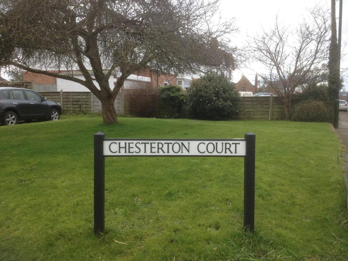 גלוסטר Chesterton Court Apartment מראה חיצוני תמונה